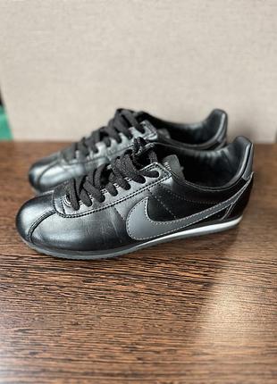 Кроссовки nike 2