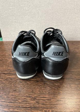 Кроссовки nike 3