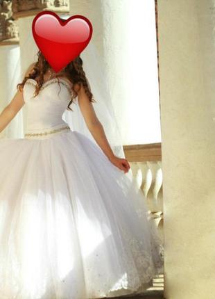 Продам красивое свадебное платье2 фото