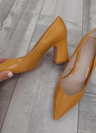 Zara шикарные туфли-лодочки испания 37 размер😍1 фото