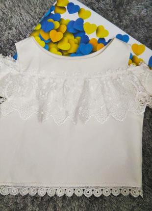 Блуза на дівчинку.