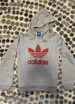 Реглан, толстовка adidas original. розмір м. стан дуже добрий