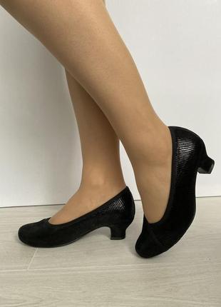 Туфли натуральная лазерная кожа (на стопу 24 - 24,5 см)  318 фото