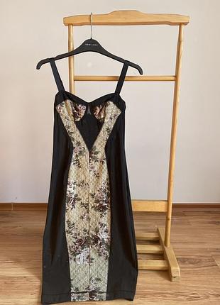 Платье миди по фигуре в цветочный принт river island m