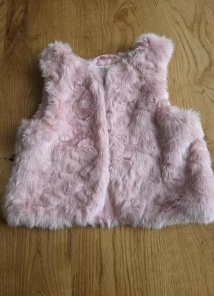 Класна жилетка від h&m