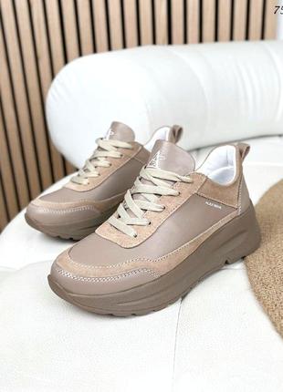 Стильные натуральные (кожа + замша) спортивные женские деми кроссовки ав 💙💛🏆