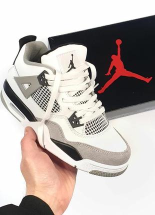 Nike air jordan 4