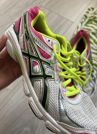 Крутые кроссовки asics3 фото