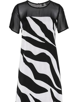 Свободное короткое летнее платье с коротким рукавом/принт зебра/черный белый5 фото