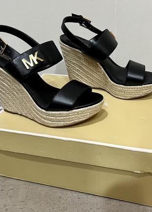 Michael kors, босоніжки на танкетці, майкл корс, шкіряні босоніжки