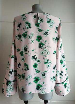 Нарядная блуза marks&spencer с принтом красивых цветов3 фото