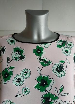 Нарядная блуза marks&spencer с принтом красивых цветов5 фото