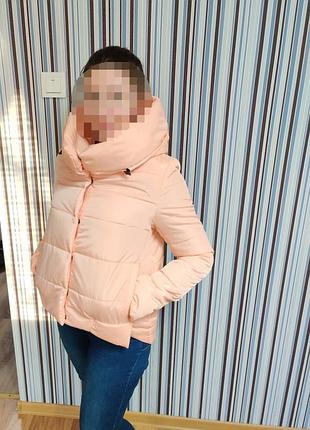 Весняна куртка розмір s