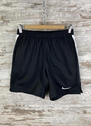 Чоловічі спортивні шорти nike swoosh dri fit для спорту1 фото