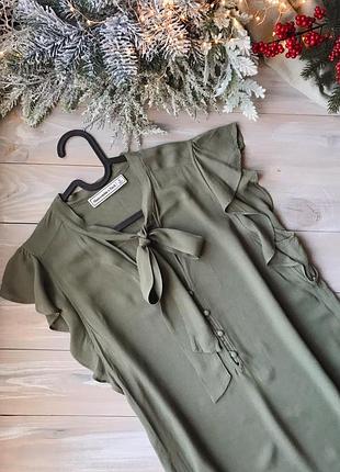 Зелена жіноча блузка