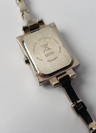 Часы, инкрустированные камушками, кварц, механизм miyota, япония.