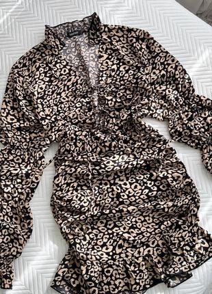 Сукня у леопардовий принт boohoo