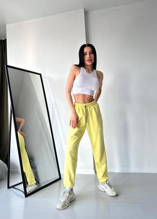 Стильні джогери з накладними карманами