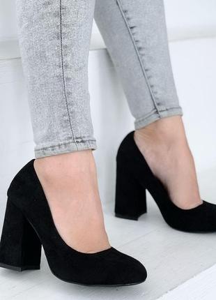 Чорні замшеві туфлі на товстому каблуку із еко-замші, 36-41р