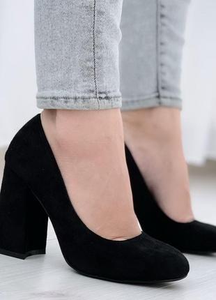 Чорні замшеві туфлі на товстому каблуку із еко-замші, 36-41р