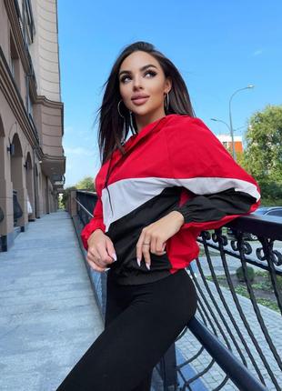 Женская ветровка черная белая красная куртка весенняя с капюшоном2 фото