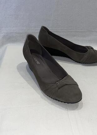 Туфли *ariane * нижняя р.38 (25.00)