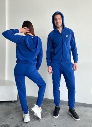 Спортивний костюм
