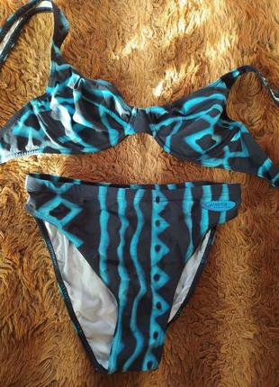 Купальник сине-черный 44 р