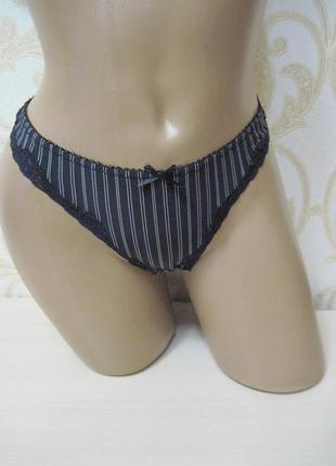 Трусики стринги outfit