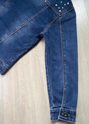 Стильная крутая джинсовка на пуговицах в бусинки длин. рукав3 фото