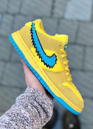 Нереальні лімітовані жіночі пухнасті кросівки nike sb dunk low grateful dead yellow bear жовто-блакитні