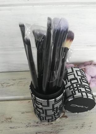 Набор кистей