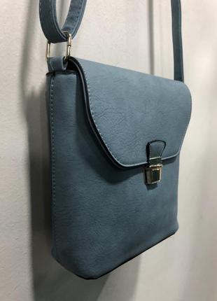 Маленькая голубая сумка2 фото