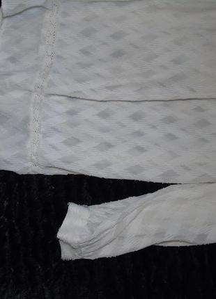 Бежевая блузочка с плетением шнуровкой6 фото