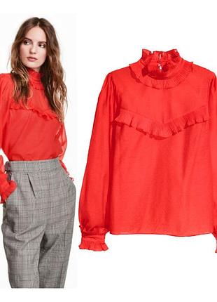 Червона блуза з органзи