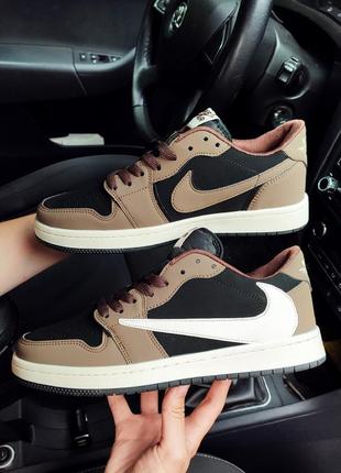 Стильные мужские кроссовки nike air jordan 1 low brown travis scott коричневые с коричневым язычком и белыми надписями 🔥5 фото