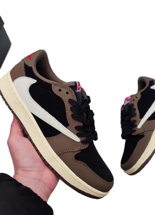 Стильные мужские кроссовки nike air jordan 1 low brown travis scott коричневые с коричневым язычком и красными надписями или розовыми 🔥5 фото