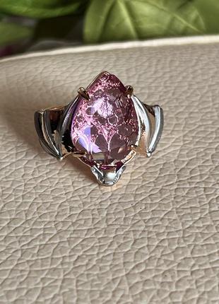 Готическое кольцо с витражами летучая мышь и розовым кристаллом2 фото