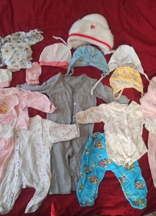 Одежда для новорожденных ( продамаю все вместе, можно по отдельности)1 фото