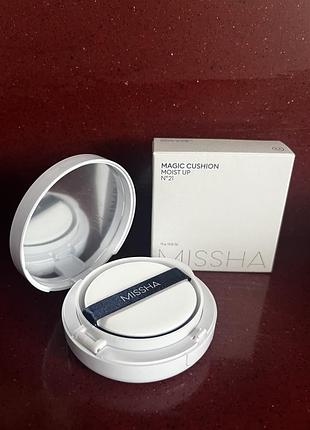 Missha magic cushion moist up spf50 + / pa +++  21 light beige 23 medium beige1 фото