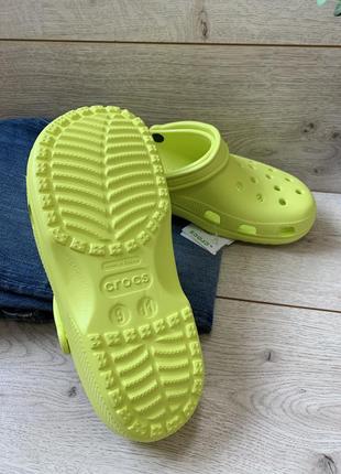 Стильные кроксы crocs classic 10001-7382 фото