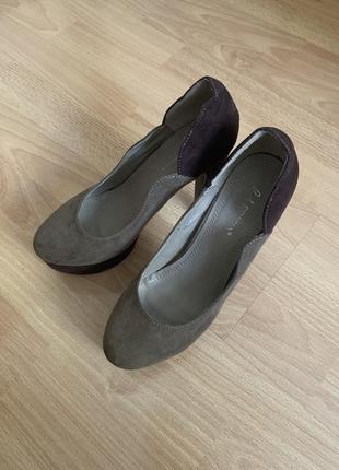 Туфли коричневые3 фото