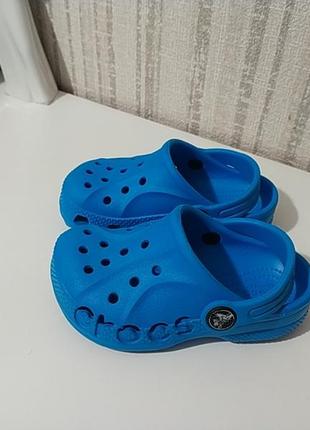 Crocs