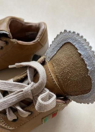 Детские кожаные кроссовки италия5 фото