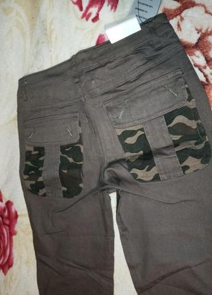 Короткие джинсы капри цвета милитари3 фото