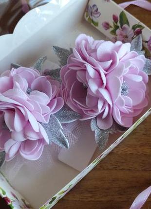 Резинки з рожевими квіточками5 фото