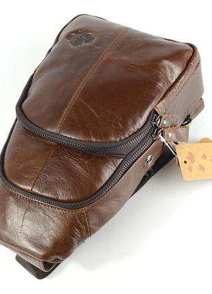 Коричневий чоловічий шкіряний слінг через плече молодіжна нагрудна сумка рюкзак з натуральної шкіри5 фото