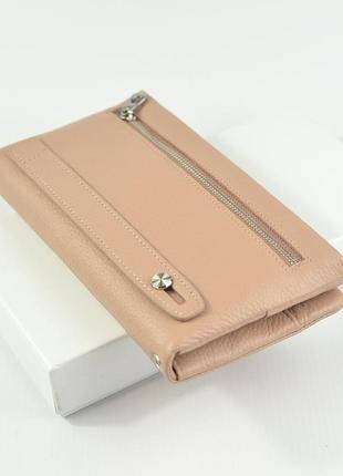 Женский кожаный кошелек на магнитах пудрового цвета дамский кошелек портмоне из натуральной кожи4 фото