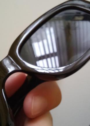 Модні сонцезахисні окуляри чорні вузькі ретро окуляри нові альо з дефектом 70034 фото