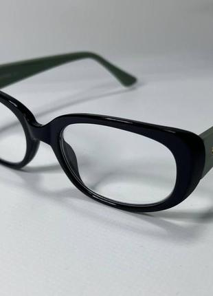 Корректирующие очки для зрения женские овальные в пластиковой оправе